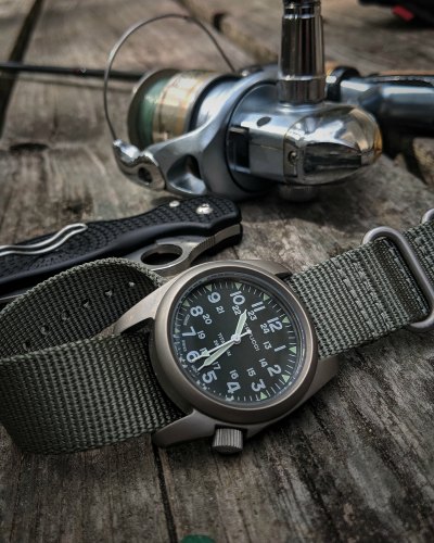 Who Makes The Best Field Watch