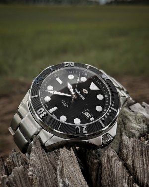 Dive Watch Reviews