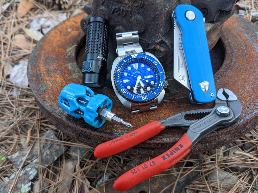 Explore the deeper philosophy behind Everyday Carry (EDC). From historical origins to modern interpretations, discover how EDC reflects our values, identity, and the innate human desire to be prepared. Dive into the principles and psychology of the items we choose to carry daily.